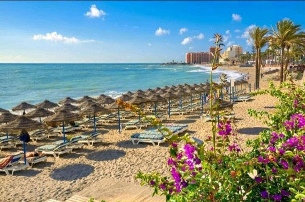 Benalbeach Holidays Benalmadena Exterior photo